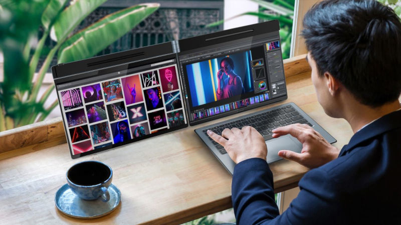 Представлен концепт ноутбука Compal DualFlip с двумя экранами, которые можно раскрывать в разные стороны