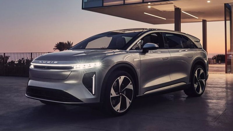 Lucid Motors намерена нарастить годовые поставки до 9000 электромобилей и выпустить кроссовер Gravity до конца года