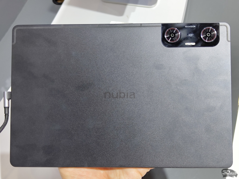 ZTE представила второе поколение стереопланшета Nubia Pad 3D